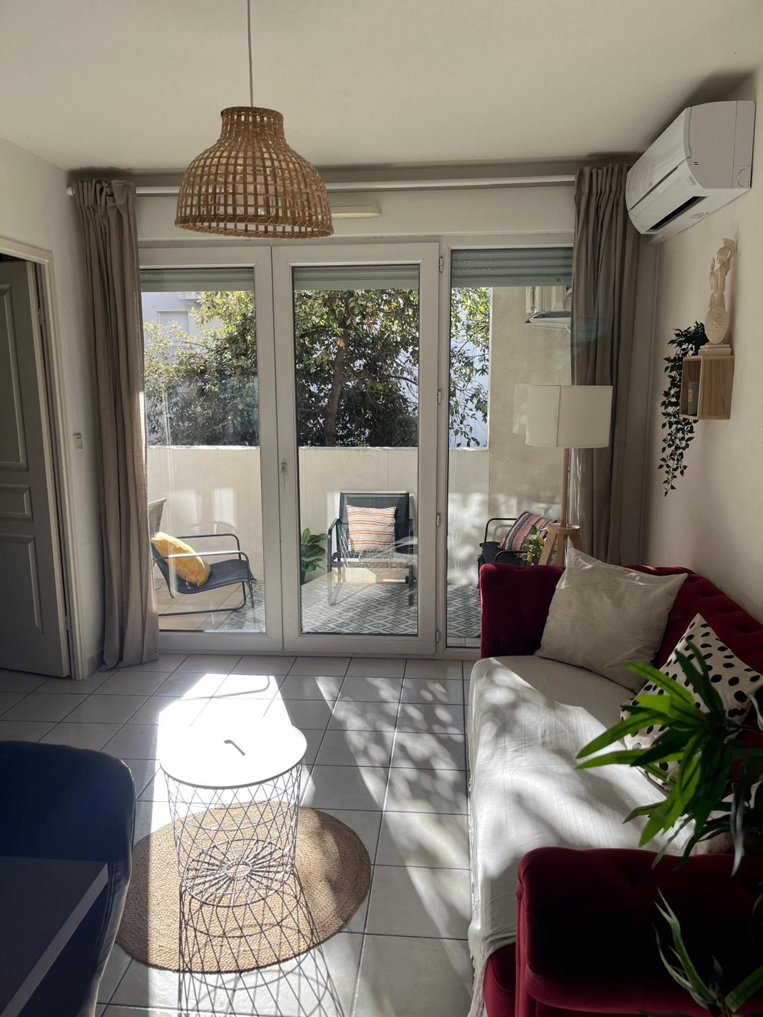 Joli / Parking / Clim / Wifi Appartement